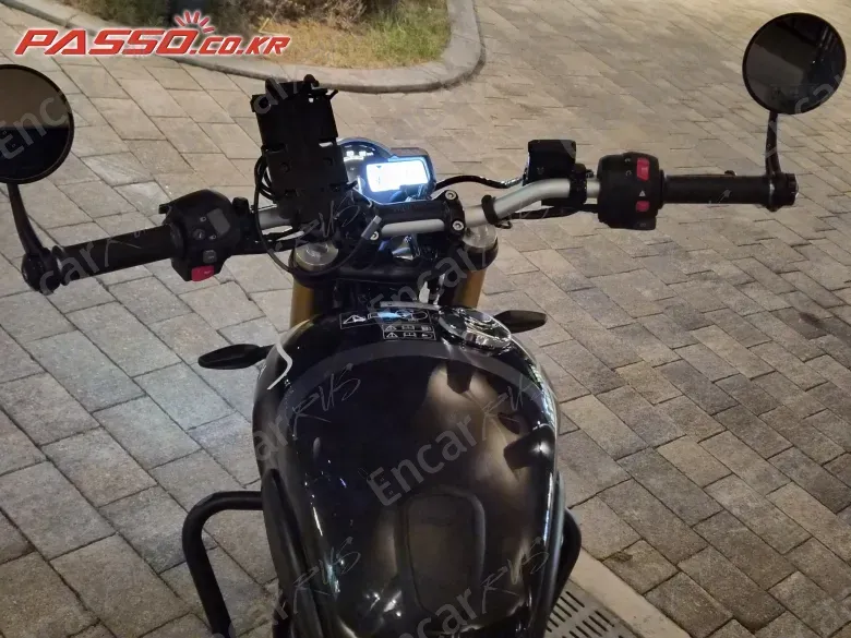 Triumph Speed 400 - фото 3
