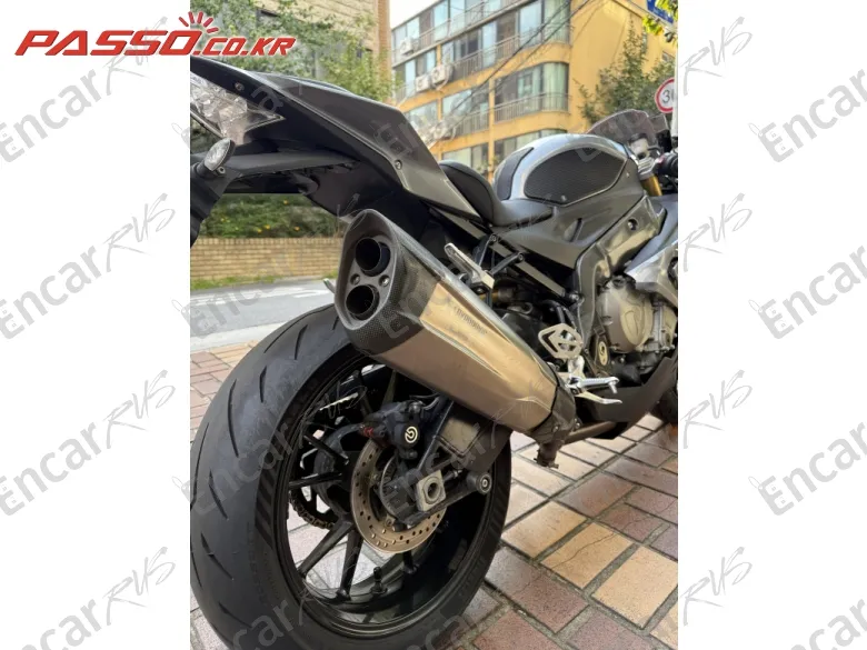 BMW S 1000 RR - фото 6