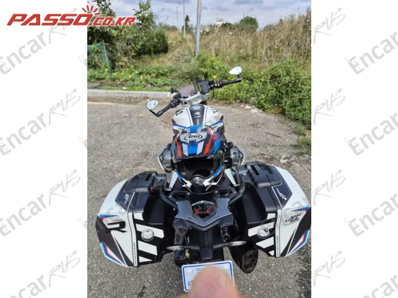 Bmw R 1250 R - фото 2