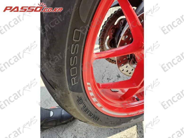 Mv Agusta F3 800 Rc - фото 5