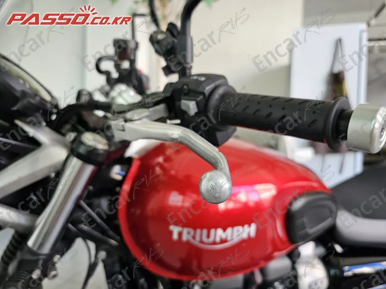 Triumph Street Twin - фото 3