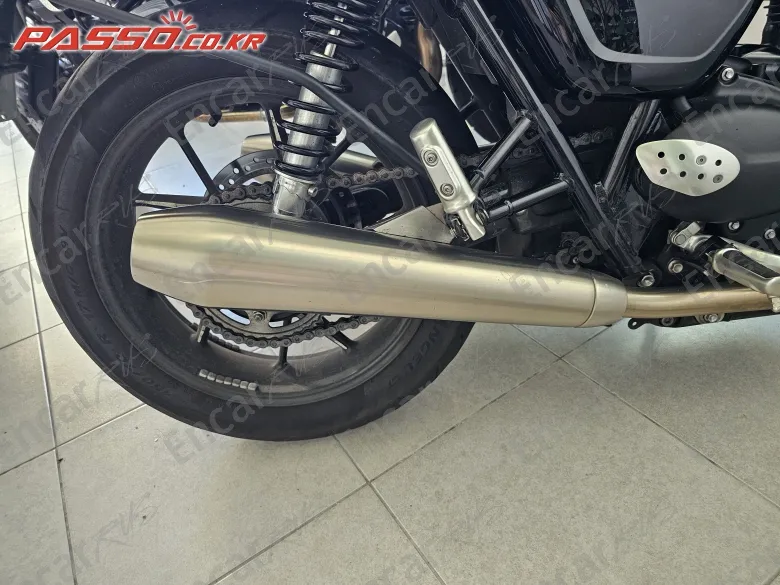 Triumph Street Twin - фото 6