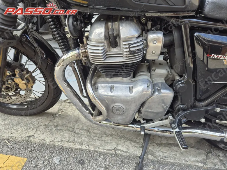 Royal Enfield Interceptor 650 - фото 4