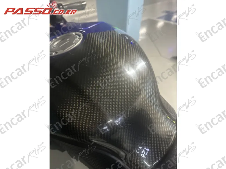 Yamaha Yzf R1 - фото 6