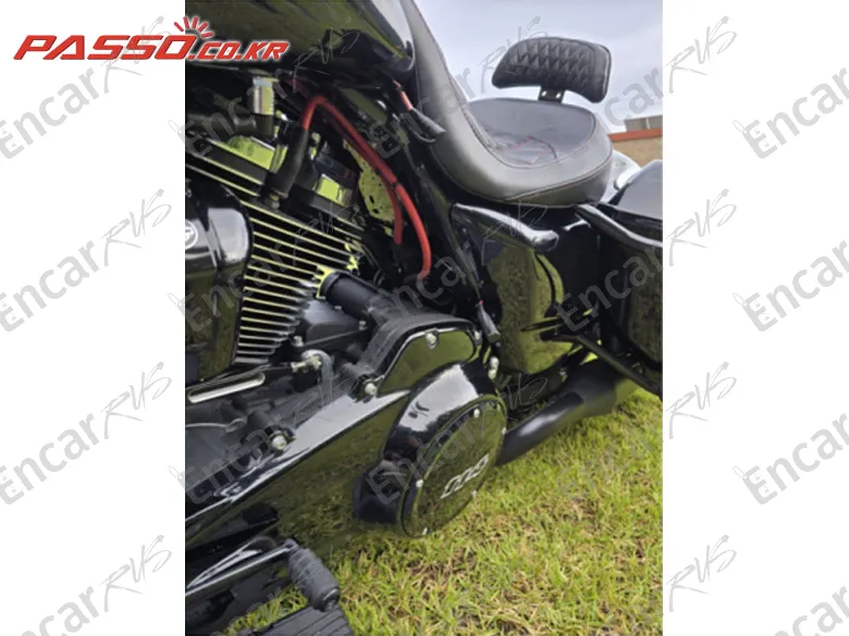 HARLEY-DAVIDSON ROAD KING SPECIAL - фото 4