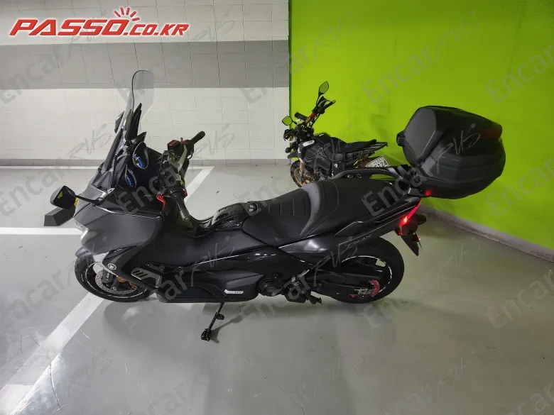 YAMAHA T MAX DX - фото 1