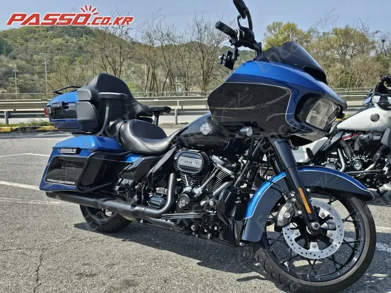HARLEY-DAVIDSON ROAD GLIDE SPECIAL - фото 0