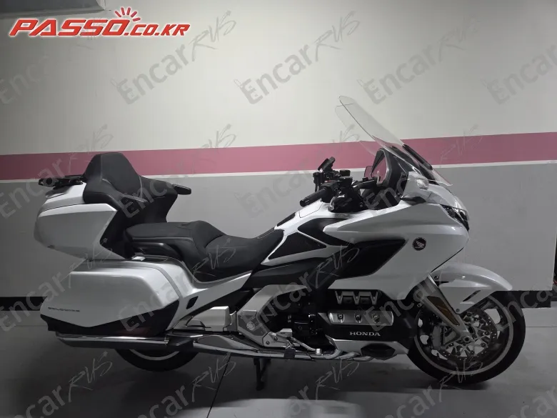 Honda Goldwing Tour Mt - фото 0