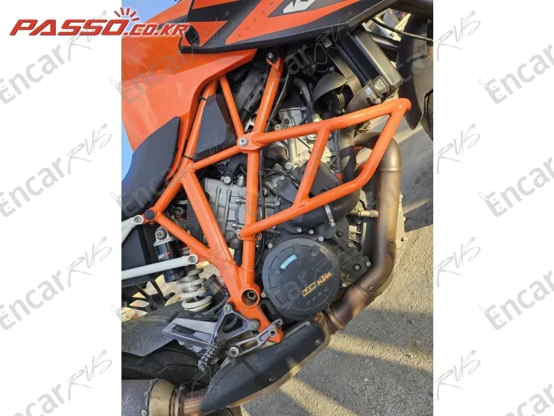 Ktm 1290 Super Duke R - фото 4