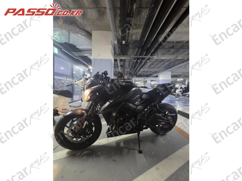 Suzuki Gsx S 750 - фото 1