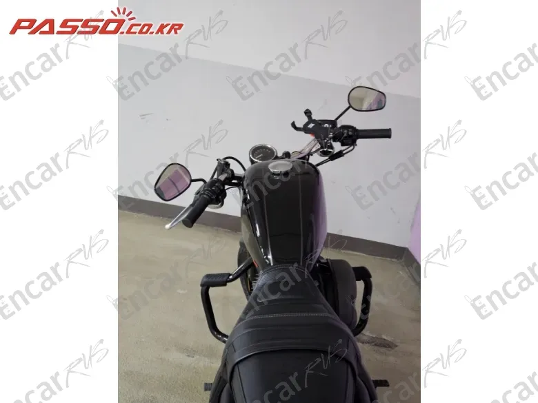 Harley-Davidson Roadster 1200 - фото 3