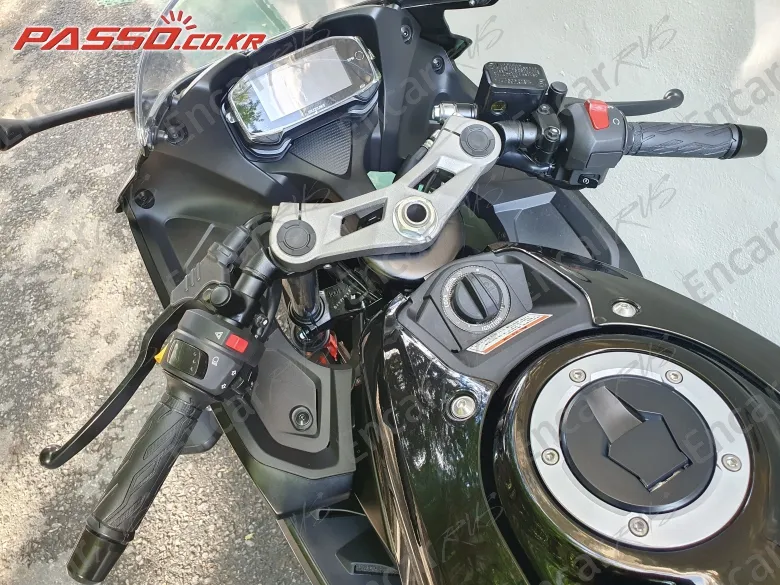 Suzuki Gsx R 125 Abs - фото 3