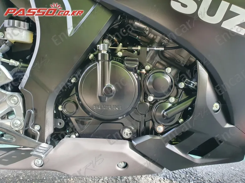 Suzuki Gsx R 125 Abs - фото 4