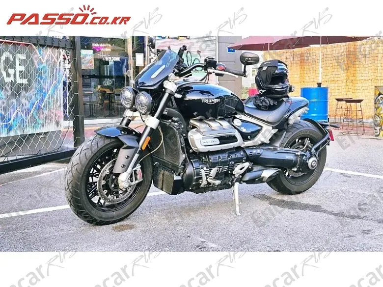 Triumph Rocket Ⅲ R - фото 1
