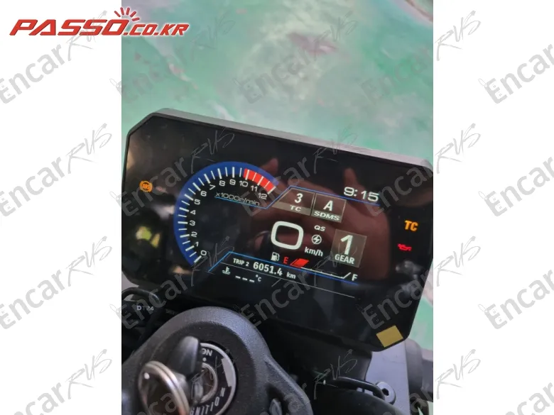 Suzuki Gsx 8 S - фото 3