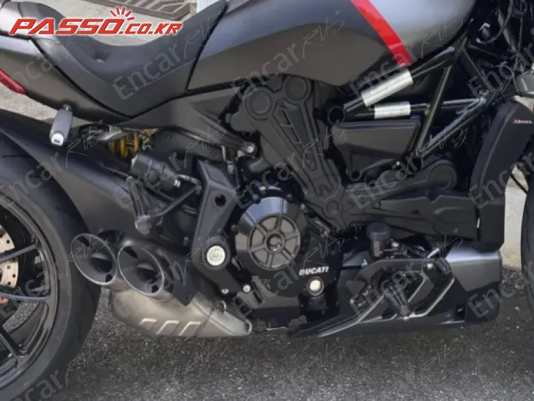 Ducati X Diavel Black Star - фото 4