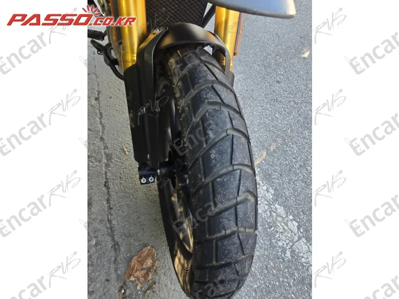 Triumph Scrambler 400 X - фото 4