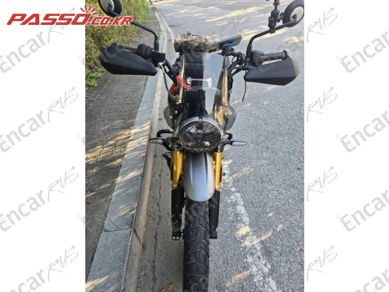 Triumph Scrambler 400 X - фото 5