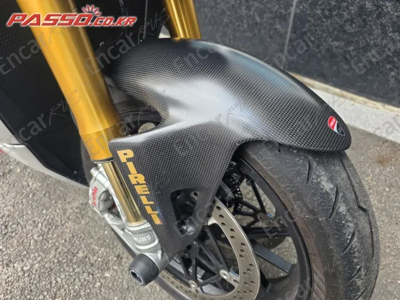 Ducati Streetfighter V4 S - фото 4