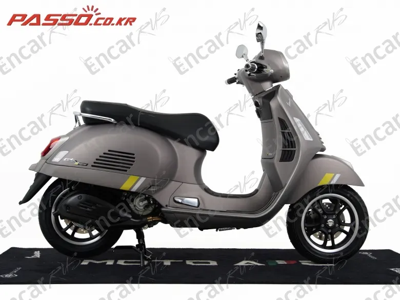 Vespa Gts 300 Super Tech - фото 0