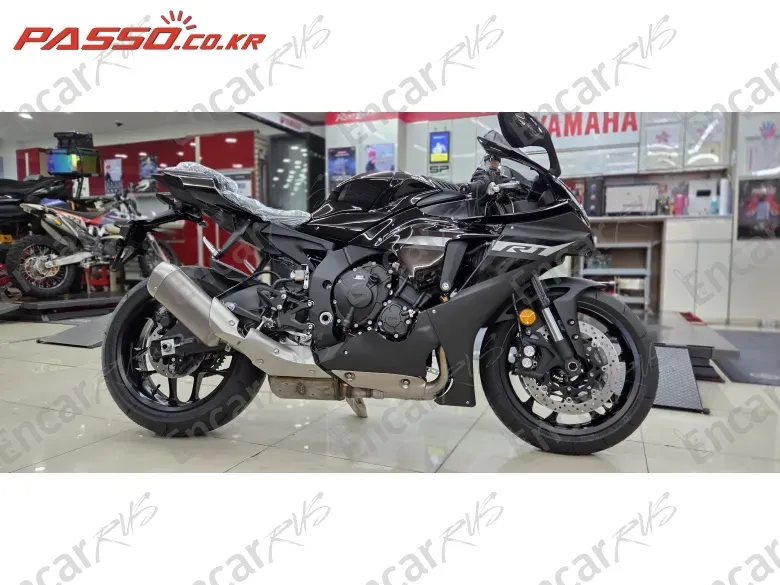 Yamaha Yzf R1 - фото 0