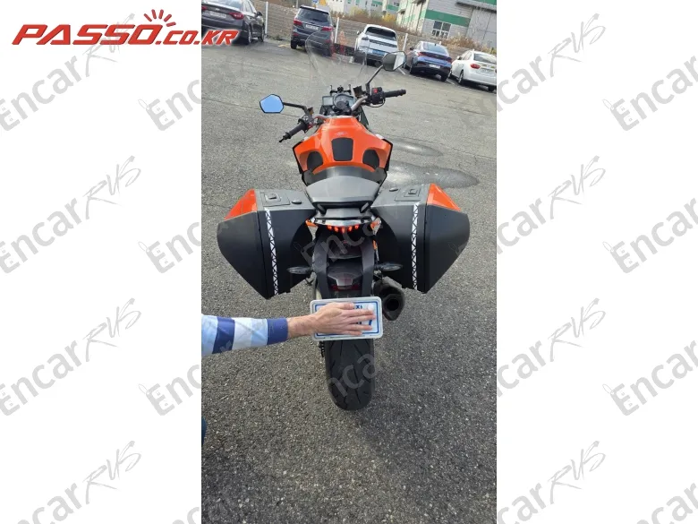 Ktm 1290 Super Duke Gt - фото 2