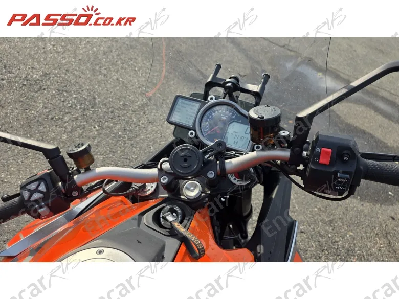 Ktm 1290 Super Duke Gt - фото 3
