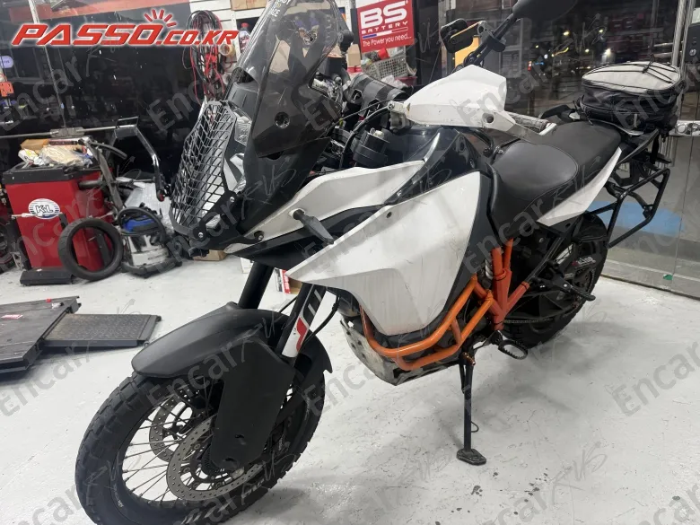 Ktm 1090 Adventure - фото 1