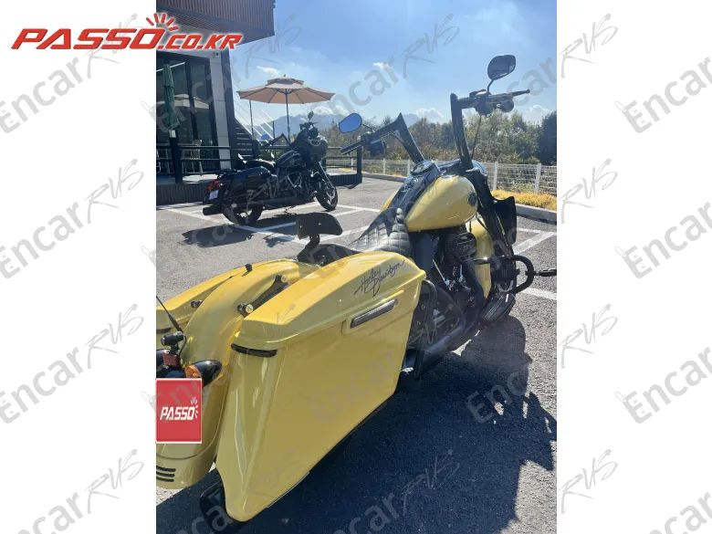 HARLEY-DAVIDSON ROAD KING SPECIAL - фото 4