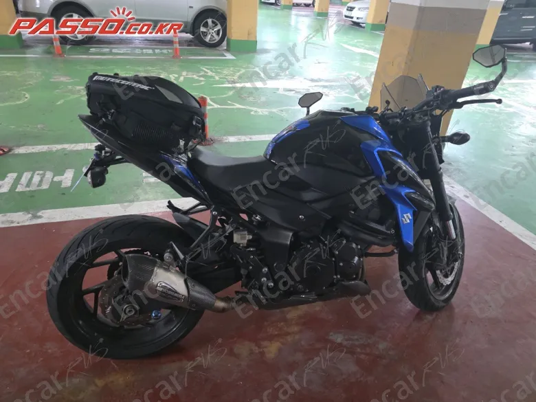 Suzuki Gsx S 750 - фото 0