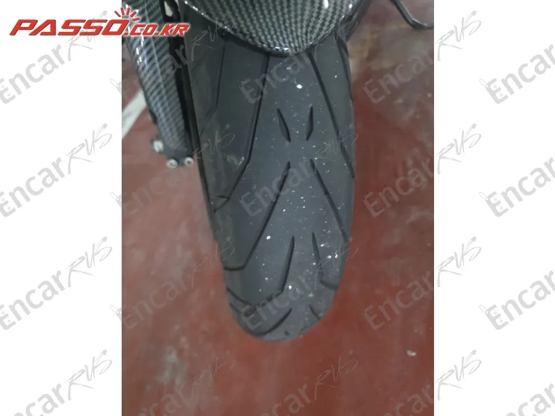 Suzuki Gsx S 750 - фото 3
