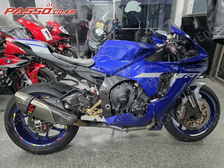 Yamaha Yzf R1 - фото 0
