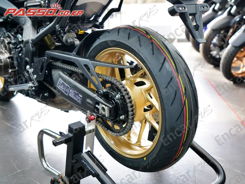 Yamaha Xsr 900 - фото 5