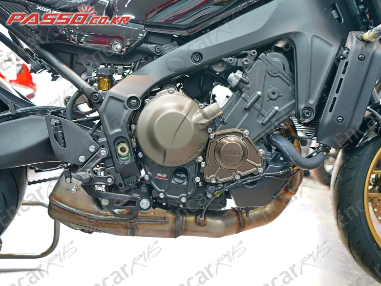 Yamaha Xsr 900 - фото 6