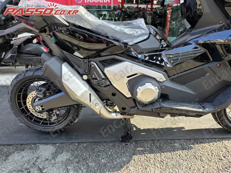 HONDA X ADV - фото 6
