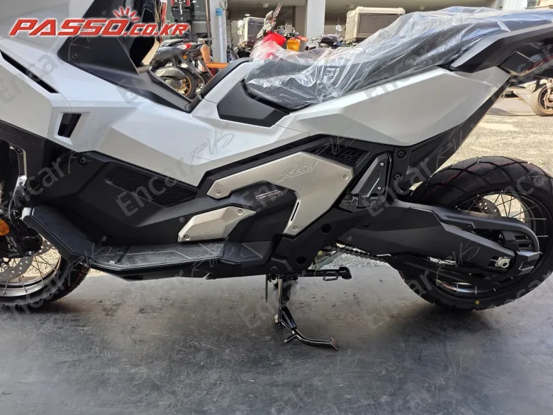 HONDA X ADV - фото 4