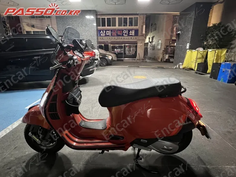 Vespa Gts 125 Super Sports - фото 1