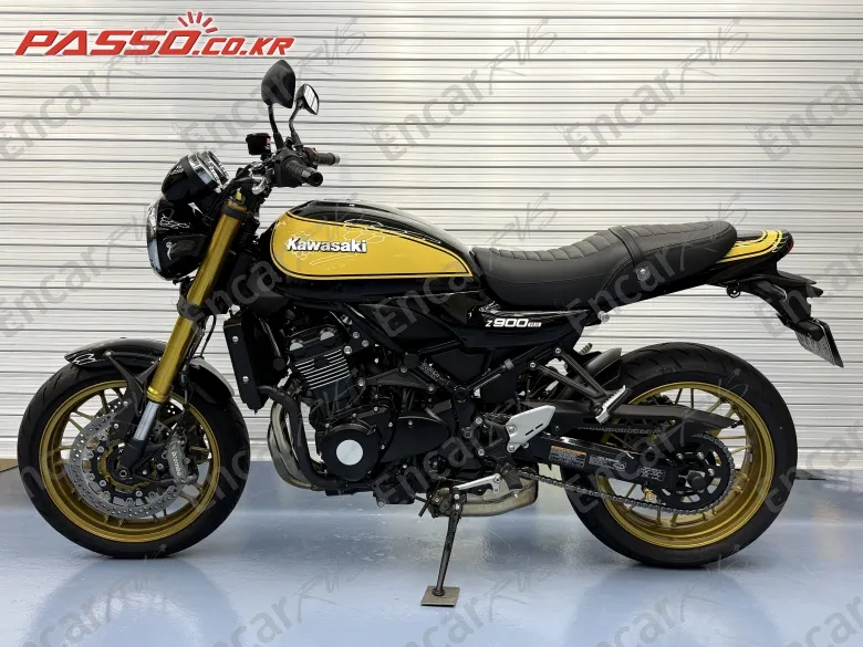 Kawasaki Z 900 Rs Se Abs - фото 1