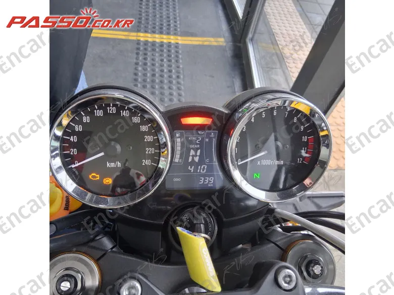 Kawasaki Z 900 Rs Se Abs - фото 6