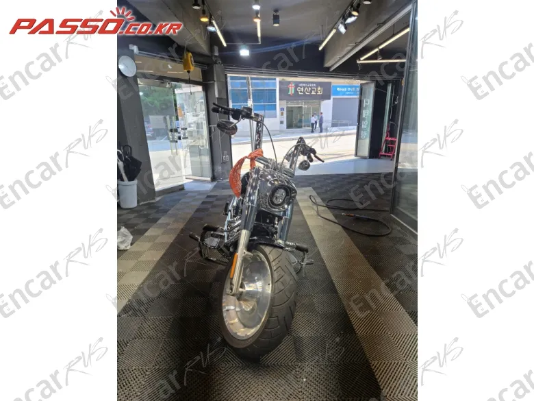 HARLEY-DAVIDSON FAT BOY 114 - фото 3
