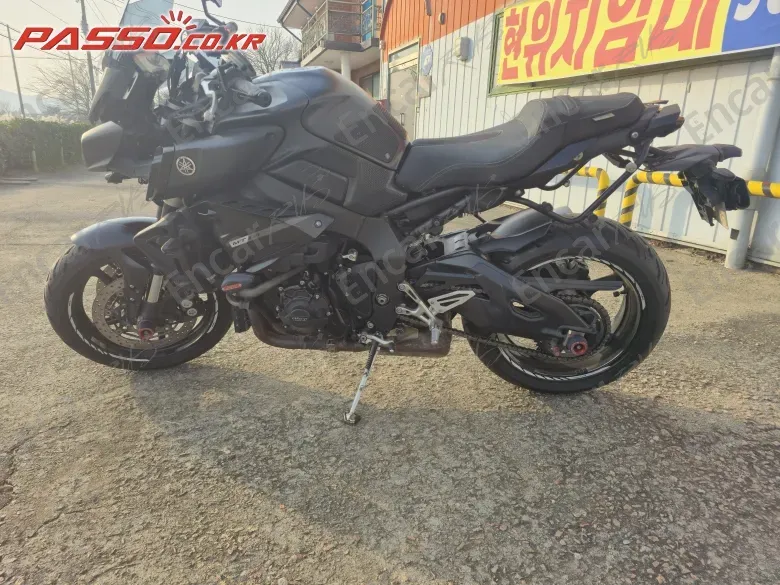 Yamaha Mt 10 - фото 1