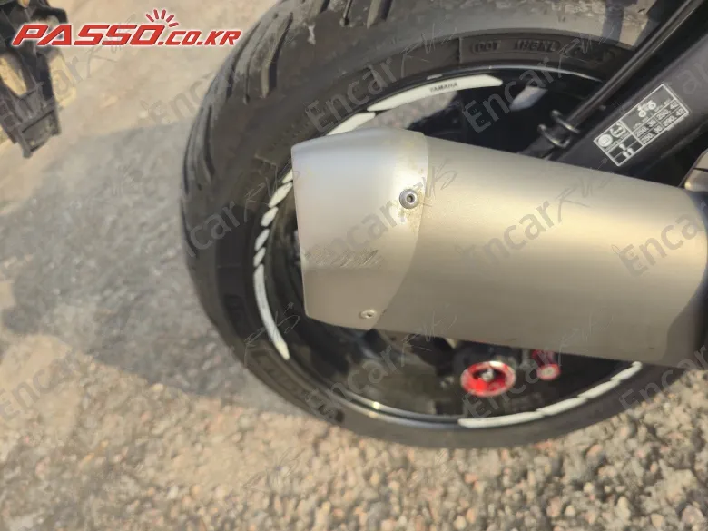 Yamaha Mt 10 - фото 5