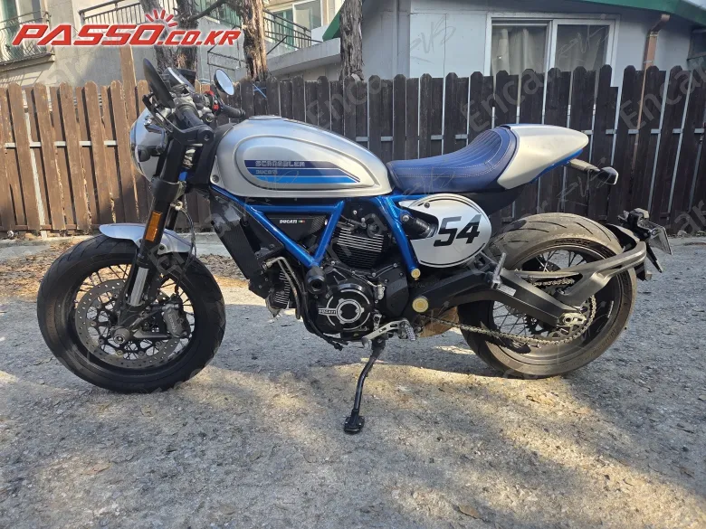 Ducati Scrambler Cafe Racer - фото 1