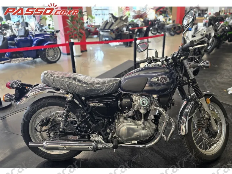 KAWASAKI W 800 - фото 0