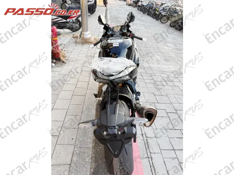 Honda Cbr 1000 Rr-R Fireblade Sp - фото 2