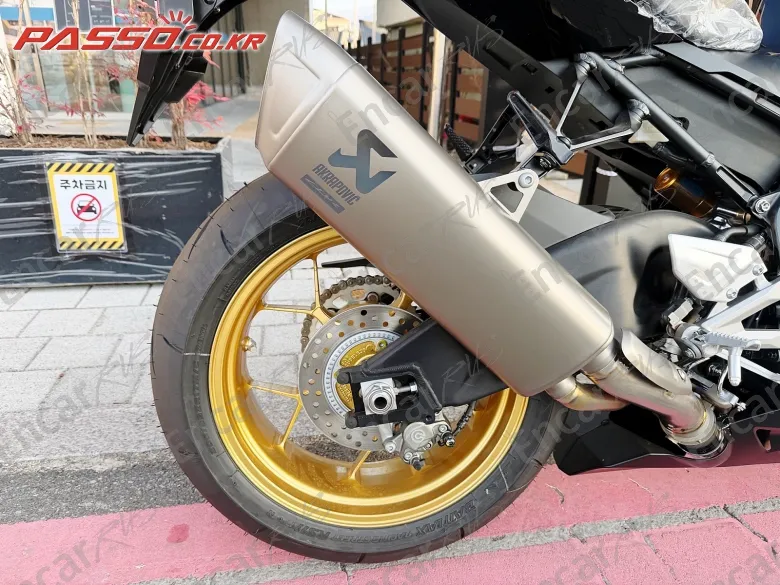 Honda Cbr 1000 Rr-R Fireblade Sp - фото 6