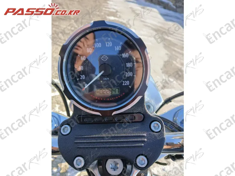 HARLEY-DAVIDSON XL 883 - фото 3