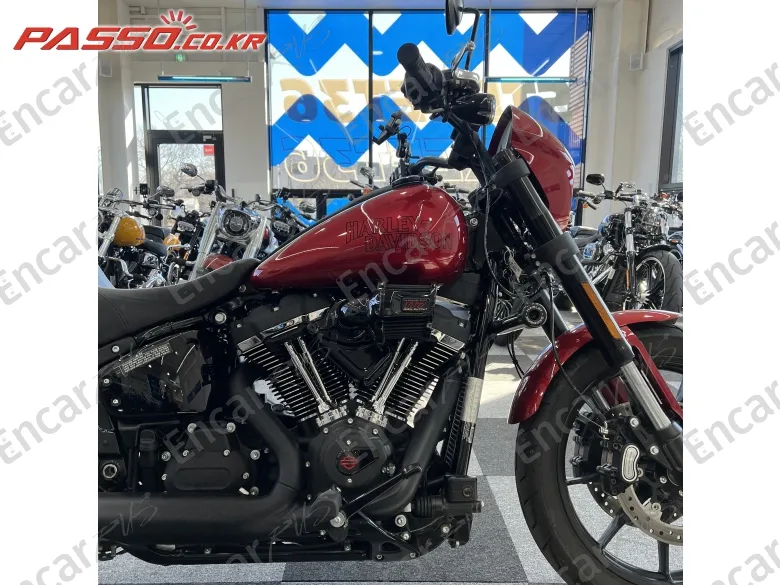 Harley-Davidson Softail Low Rider S - фото 4