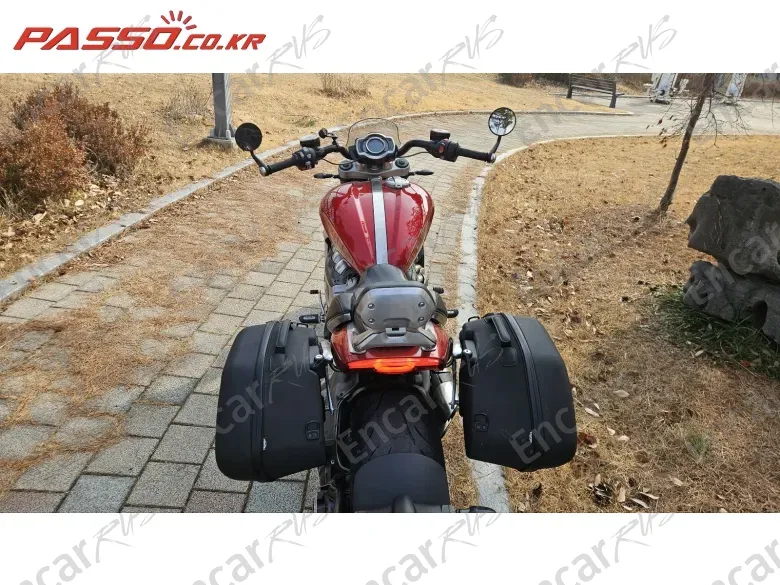 Triumph Rocket Ⅲ R - фото 2