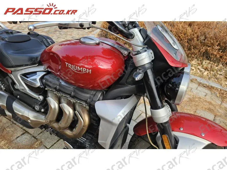 Triumph Rocket Ⅲ R - фото 4